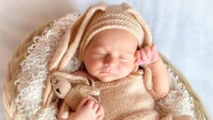 Regalos útiles y prácticos para bebés recién nacidos: ropa, pañales, muselinas y más